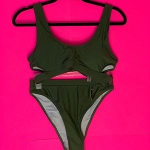 Two piece bathing suit ☀️